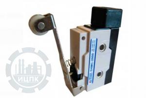 Фото микровыключателя D4MC-2000
